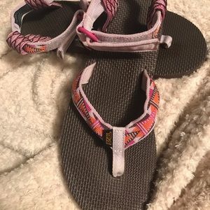 Teva Sandals/Flip Flop